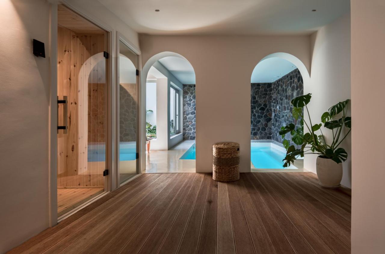 Akra Suites & Spa Imerovígli Buitenkant foto
