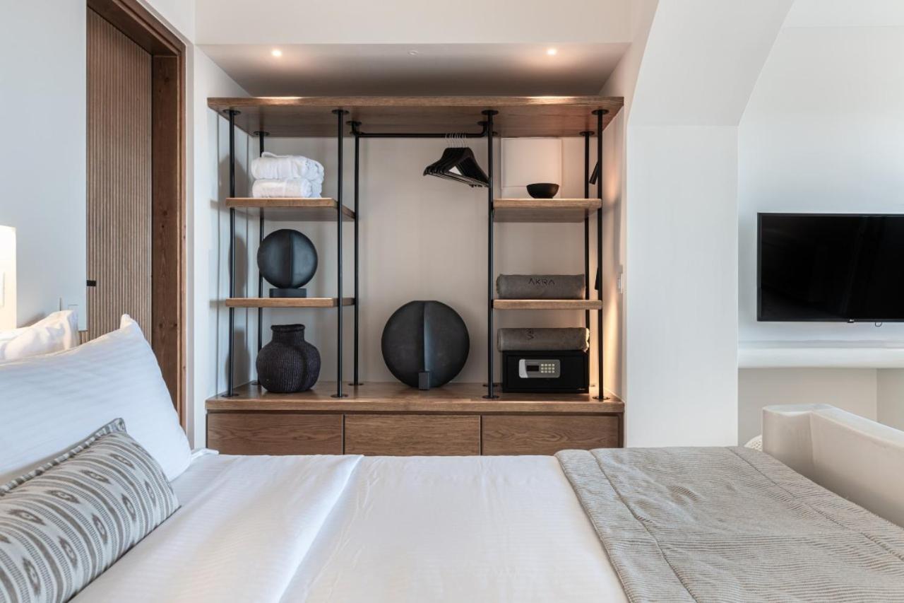 Akra Suites & Spa Imerovígli Buitenkant foto