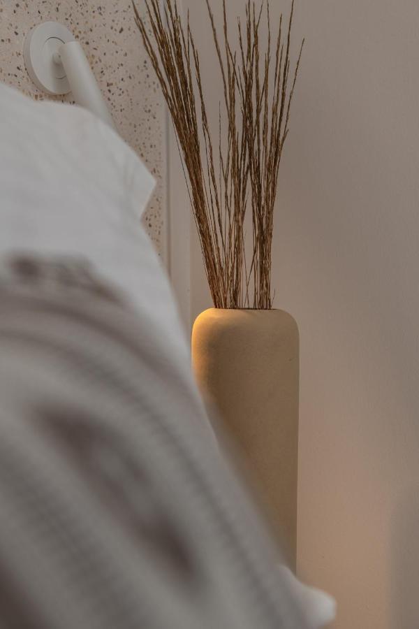 Akra Suites & Spa Imerovígli Buitenkant foto