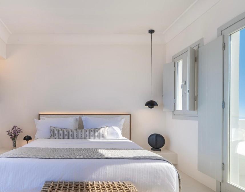 Akra Suites & Spa Imerovígli Buitenkant foto